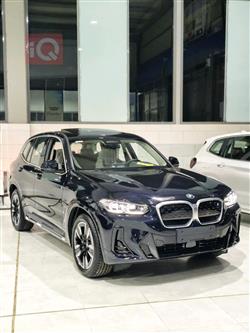 بی ئێم دەبڵیو iX3